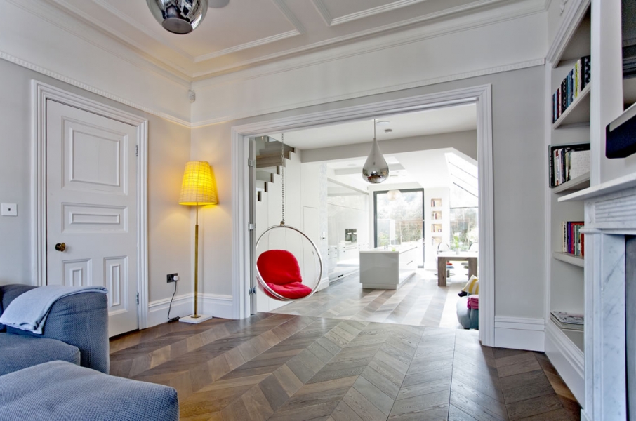 33 Defoe Road 